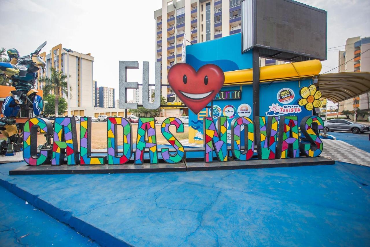 Diroma Fiori Apartment Caldas Novas Exterior photo